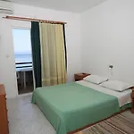 Zaklopatica 8393b * Lastovo