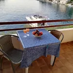 Zaklopatica 8393b Apartamento Lastovo