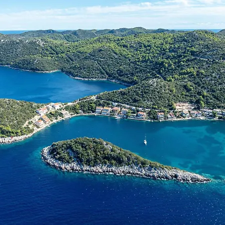 Zaklopatica 8393b Lastovo