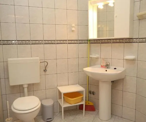 Zaklopatica 8393b Lastovo